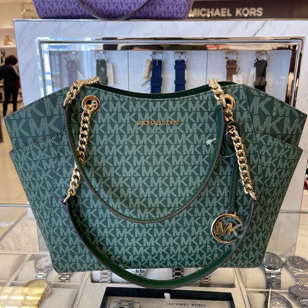 MICHAEL KORS 
Jet Set Travel Large Signature Chain Shoulder Tote Bag
Moss
NWT